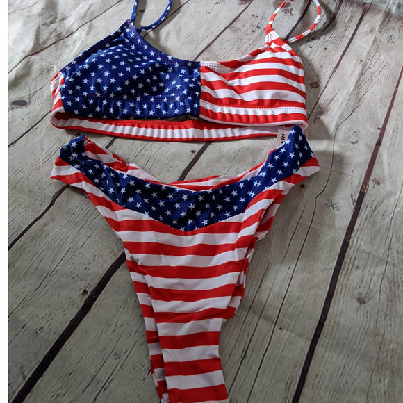 Flag super cute bikini swimsuit NWT - Picture 4 of 6